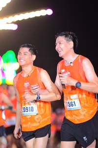 BIB: 20910, 1561
                            <button type="button" onclick="openModal(16816080)" class="btn btn-primary btn-sm float-right btn-popup" data-toggle="modal" data-target=".modal-high-quality">
                        <i class="fas fa-shopping-cart"></i> Add to Cart
                    </button>
                                            <button type="button" onclick="isThisMe(16816080, true)" class="btn btn-success btn-sm float-right btn-popup btn-isme hidden" data-toggle="tooltip" data-placement="bottom" title="นี่คือรูปของคุณใช่ไหม คลิกที่นี่เพื่อเอาเข้าอัลบั้ม">
                        <i class="fas fa-plus"></i> Add to album
                    </button>
                    <button type="button" onclick="isThisMe(16816080, false)" class="btn btn-warning btn-sm float-right btn-popup btn-isnotme hidden">
                        <i class="fas fa-ban"></i> Remove from album
                    </button>