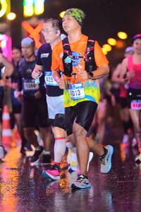 BIB: 425, 013
                            <button type="button" onclick="openModal(16617959)" class="btn btn-primary btn-sm float-right btn-popup" data-toggle="modal" data-target=".modal-high-quality">
                        <i class="fas fa-shopping-cart"></i> Add to Cart
                    </button>
                                            <button type="button" onclick="isThisMe(16617959, true)" class="btn btn-success btn-sm float-right btn-popup btn-isme hidden" data-toggle="tooltip" data-placement="bottom" title="นี่คือรูปของคุณใช่ไหม คลิกที่นี่เพื่อเอาเข้าอัลบั้ม">
                        <i class="fas fa-plus"></i> Add to album
                    </button>
                    <button type="button" onclick="isThisMe(16617959, false)" class="btn btn-warning btn-sm float-right btn-popup btn-isnotme hidden">
                        <i class="fas fa-ban"></i> Remove from album
                    </button>