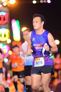 BIB: 100, 1909, 89225
                            <button type="button" onclick="openModal(16800361)" class="btn btn-primary btn-sm float-right btn-popup" data-toggle="modal" data-target=".modal-high-quality">
                        <i class="fas fa-shopping-cart"></i> Add to Cart
                    </button>
                                            <button type="button" onclick="isThisMe(16800361, true)" class="btn btn-success btn-sm float-right btn-popup btn-isme hidden" data-toggle="tooltip" data-placement="bottom" title="นี่คือรูปของคุณใช่ไหม คลิกที่นี่เพื่อเอาเข้าอัลบั้ม">
                        <i class="fas fa-plus"></i> Add to album
                    </button>
                    <button type="button" onclick="isThisMe(16800361, false)" class="btn btn-warning btn-sm float-right btn-popup btn-isnotme hidden">
                        <i class="fas fa-ban"></i> Remove from album
                    </button>