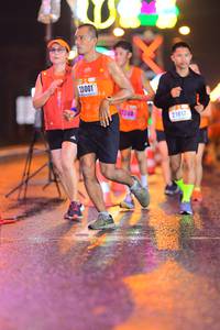 BIB: 20001, 17360, 21817
                            <button type="button" onclick="openModal(16799475)" class="btn btn-primary btn-sm float-right btn-popup" data-toggle="modal" data-target=".modal-high-quality">
                        <i class="fas fa-shopping-cart"></i> Add to Cart
                    </button>
                                            <button type="button" onclick="isThisMe(16799475, true)" class="btn btn-success btn-sm float-right btn-popup btn-isme hidden" data-toggle="tooltip" data-placement="bottom" title="นี่คือรูปของคุณใช่ไหม คลิกที่นี่เพื่อเอาเข้าอัลบั้ม">
                        <i class="fas fa-plus"></i> Add to album
                    </button>
                    <button type="button" onclick="isThisMe(16799475, false)" class="btn btn-warning btn-sm float-right btn-popup btn-isnotme hidden">
                        <i class="fas fa-ban"></i> Remove from album
                    </button>