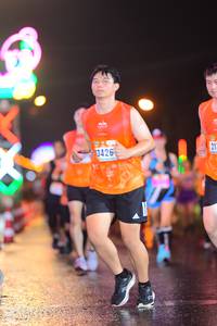 BIB: 3426
                            <button type="button" onclick="openModal(16799790)" class="btn btn-primary btn-sm float-right btn-popup" data-toggle="modal" data-target=".modal-high-quality">
                        <i class="fas fa-shopping-cart"></i> Add to Cart
                    </button>
                                            <button type="button" onclick="isThisMe(16799790, true)" class="btn btn-success btn-sm float-right btn-popup btn-isme hidden" data-toggle="tooltip" data-placement="bottom" title="นี่คือรูปของคุณใช่ไหม คลิกที่นี่เพื่อเอาเข้าอัลบั้ม">
                        <i class="fas fa-plus"></i> Add to album
                    </button>
                    <button type="button" onclick="isThisMe(16799790, false)" class="btn btn-warning btn-sm float-right btn-popup btn-isnotme hidden">
                        <i class="fas fa-ban"></i> Remove from album
                    </button>