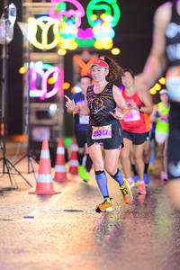 BIB: 25347
                            <button type="button" onclick="openModal(16767518)" class="btn btn-primary btn-sm float-right btn-popup" data-toggle="modal" data-target=".modal-high-quality">
                        <i class="fas fa-shopping-cart"></i> Add to Cart
                    </button>
                                            <button type="button" onclick="isThisMe(16767518, true)" class="btn btn-success btn-sm float-right btn-popup btn-isme hidden" data-toggle="tooltip" data-placement="bottom" title="นี่คือรูปของคุณใช่ไหม คลิกที่นี่เพื่อเอาเข้าอัลบั้ม">
                        <i class="fas fa-plus"></i> Add to album
                    </button>
                    <button type="button" onclick="isThisMe(16767518, false)" class="btn btn-warning btn-sm float-right btn-popup btn-isnotme hidden">
                        <i class="fas fa-ban"></i> Remove from album
                    </button>