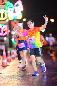 BIB: 25970, 252
                            <button type="button" onclick="openModal(16820152)" class="btn btn-primary btn-sm float-right btn-popup" data-toggle="modal" data-target=".modal-high-quality">
                        <i class="fas fa-shopping-cart"></i> Add to Cart
                    </button>
                                            <button type="button" onclick="isThisMe(16820152, true)" class="btn btn-success btn-sm float-right btn-popup btn-isme hidden" data-toggle="tooltip" data-placement="bottom" title="นี่คือรูปของคุณใช่ไหม คลิกที่นี่เพื่อเอาเข้าอัลบั้ม">
                        <i class="fas fa-plus"></i> Add to album
                    </button>
                    <button type="button" onclick="isThisMe(16820152, false)" class="btn btn-warning btn-sm float-right btn-popup btn-isnotme hidden">
                        <i class="fas fa-ban"></i> Remove from album
                    </button>