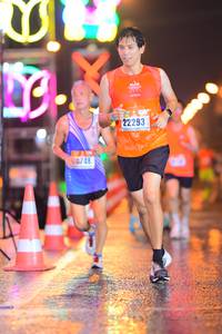 BIB: 22293, 0748
                            <button type="button" onclick="openModal(16749431)" class="btn btn-primary btn-sm float-right btn-popup" data-toggle="modal" data-target=".modal-high-quality">
                        <i class="fas fa-shopping-cart"></i> Add to Cart
                    </button>
                                            <button type="button" onclick="isThisMe(16749431, true)" class="btn btn-success btn-sm float-right btn-popup btn-isme hidden" data-toggle="tooltip" data-placement="bottom" title="นี่คือรูปของคุณใช่ไหม คลิกที่นี่เพื่อเอาเข้าอัลบั้ม">
                        <i class="fas fa-plus"></i> Add to album
                    </button>
                    <button type="button" onclick="isThisMe(16749431, false)" class="btn btn-warning btn-sm float-right btn-popup btn-isnotme hidden">
                        <i class="fas fa-ban"></i> Remove from album
                    </button>