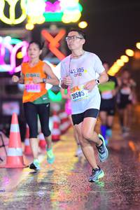 BIB: 42195, 25664, 20585
                            <button type="button" onclick="openModal(16750143)" class="btn btn-primary btn-sm float-right btn-popup" data-toggle="modal" data-target=".modal-high-quality">
                        <i class="fas fa-shopping-cart"></i> Add to Cart
                    </button>
                                            <button type="button" onclick="isThisMe(16750143, true)" class="btn btn-success btn-sm float-right btn-popup btn-isme hidden" data-toggle="tooltip" data-placement="bottom" title="นี่คือรูปของคุณใช่ไหม คลิกที่นี่เพื่อเอาเข้าอัลบั้ม">
                        <i class="fas fa-plus"></i> Add to album
                    </button>
                    <button type="button" onclick="isThisMe(16750143, false)" class="btn btn-warning btn-sm float-right btn-popup btn-isnotme hidden">
                        <i class="fas fa-ban"></i> Remove from album
                    </button>