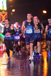 BIB: 41042, 44577
                            <button type="button" onclick="openModal(16612610)" class="btn btn-primary btn-sm float-right btn-popup" data-toggle="modal" data-target=".modal-high-quality">
                        <i class="fas fa-shopping-cart"></i> Add to Cart
                    </button>
                                            <button type="button" onclick="isThisMe(16612610, true)" class="btn btn-success btn-sm float-right btn-popup btn-isme hidden" data-toggle="tooltip" data-placement="bottom" title="นี่คือรูปของคุณใช่ไหม คลิกที่นี่เพื่อเอาเข้าอัลบั้ม">
                        <i class="fas fa-plus"></i> Add to album
                    </button>
                    <button type="button" onclick="isThisMe(16612610, false)" class="btn btn-warning btn-sm float-right btn-popup btn-isnotme hidden">
                        <i class="fas fa-ban"></i> Remove from album
                    </button>