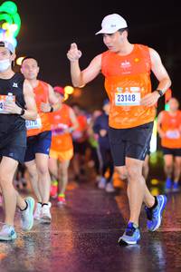 BIB: 23148, 0170
                            <button type="button" onclick="openModal(16796326)" class="btn btn-primary btn-sm float-right btn-popup" data-toggle="modal" data-target=".modal-high-quality">
                        <i class="fas fa-shopping-cart"></i> Add to Cart
                    </button>
                                            <button type="button" onclick="isThisMe(16796326, true)" class="btn btn-success btn-sm float-right btn-popup btn-isme hidden" data-toggle="tooltip" data-placement="bottom" title="นี่คือรูปของคุณใช่ไหม คลิกที่นี่เพื่อเอาเข้าอัลบั้ม">
                        <i class="fas fa-plus"></i> Add to album
                    </button>
                    <button type="button" onclick="isThisMe(16796326, false)" class="btn btn-warning btn-sm float-right btn-popup btn-isnotme hidden">
                        <i class="fas fa-ban"></i> Remove from album
                    </button>