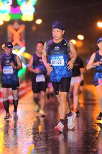 BIB: 41562, 40547
                            <button type="button" onclick="openModal(16703052)" class="btn btn-primary btn-sm float-right btn-popup" data-toggle="modal" data-target=".modal-high-quality">
                        <i class="fas fa-shopping-cart"></i> Add to Cart
                    </button>
                                            <button type="button" onclick="isThisMe(16703052, true)" class="btn btn-success btn-sm float-right btn-popup btn-isme hidden" data-toggle="tooltip" data-placement="bottom" title="นี่คือรูปของคุณใช่ไหม คลิกที่นี่เพื่อเอาเข้าอัลบั้ม">
                        <i class="fas fa-plus"></i> Add to album
                    </button>
                    <button type="button" onclick="isThisMe(16703052, false)" class="btn btn-warning btn-sm float-right btn-popup btn-isnotme hidden">
                        <i class="fas fa-ban"></i> Remove from album
                    </button>