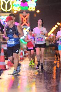 BIB: 44332, 42333
                            <button type="button" onclick="openModal(16659573)" class="btn btn-primary btn-sm float-right btn-popup" data-toggle="modal" data-target=".modal-high-quality">
                        <i class="fas fa-shopping-cart"></i> Add to Cart
                    </button>
                                            <button type="button" onclick="isThisMe(16659573, true)" class="btn btn-success btn-sm float-right btn-popup btn-isme hidden" data-toggle="tooltip" data-placement="bottom" title="นี่คือรูปของคุณใช่ไหม คลิกที่นี่เพื่อเอาเข้าอัลบั้ม">
                        <i class="fas fa-plus"></i> Add to album
                    </button>
                    <button type="button" onclick="isThisMe(16659573, false)" class="btn btn-warning btn-sm float-right btn-popup btn-isnotme hidden">
                        <i class="fas fa-ban"></i> Remove from album
                    </button>