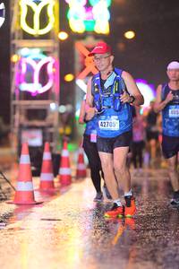 BIB: 405, 42705
                            <button type="button" onclick="openModal(16665653)" class="btn btn-primary btn-sm float-right btn-popup" data-toggle="modal" data-target=".modal-high-quality">
                        <i class="fas fa-shopping-cart"></i> Add to Cart
                    </button>
                                            <button type="button" onclick="isThisMe(16665653, true)" class="btn btn-success btn-sm float-right btn-popup btn-isme hidden" data-toggle="tooltip" data-placement="bottom" title="นี่คือรูปของคุณใช่ไหม คลิกที่นี่เพื่อเอาเข้าอัลบั้ม">
                        <i class="fas fa-plus"></i> Add to album
                    </button>
                    <button type="button" onclick="isThisMe(16665653, false)" class="btn btn-warning btn-sm float-right btn-popup btn-isnotme hidden">
                        <i class="fas fa-ban"></i> Remove from album
                    </button>