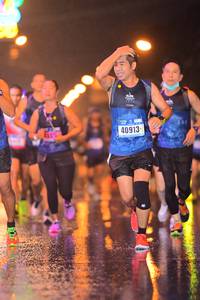 BIB: 40913
                            <button type="button" onclick="openModal(16608871)" class="btn btn-primary btn-sm float-right btn-popup" data-toggle="modal" data-target=".modal-high-quality">
                        <i class="fas fa-shopping-cart"></i> Add to Cart
                    </button>
                                            <button type="button" onclick="isThisMe(16608871, true)" class="btn btn-success btn-sm float-right btn-popup btn-isme hidden" data-toggle="tooltip" data-placement="bottom" title="นี่คือรูปของคุณใช่ไหม คลิกที่นี่เพื่อเอาเข้าอัลบั้ม">
                        <i class="fas fa-plus"></i> Add to album
                    </button>
                    <button type="button" onclick="isThisMe(16608871, false)" class="btn btn-warning btn-sm float-right btn-popup btn-isnotme hidden">
                        <i class="fas fa-ban"></i> Remove from album
                    </button>