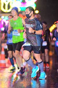 BIB: 46550
                            <button type="button" onclick="openModal(16660975)" class="btn btn-primary btn-sm float-right btn-popup" data-toggle="modal" data-target=".modal-high-quality">
                        <i class="fas fa-shopping-cart"></i> Add to Cart
                    </button>
                                            <button type="button" onclick="isThisMe(16660975, true)" class="btn btn-success btn-sm float-right btn-popup btn-isme hidden" data-toggle="tooltip" data-placement="bottom" title="นี่คือรูปของคุณใช่ไหม คลิกที่นี่เพื่อเอาเข้าอัลบั้ม">
                        <i class="fas fa-plus"></i> Add to album
                    </button>
                    <button type="button" onclick="isThisMe(16660975, false)" class="btn btn-warning btn-sm float-right btn-popup btn-isnotme hidden">
                        <i class="fas fa-ban"></i> Remove from album
                    </button>