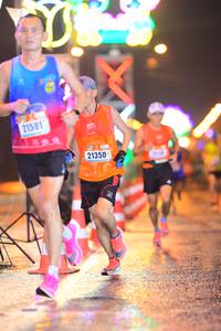 BIB: 21581, 21350
                            <button type="button" onclick="openModal(16745890)" class="btn btn-primary btn-sm float-right btn-popup" data-toggle="modal" data-target=".modal-high-quality">
                        <i class="fas fa-shopping-cart"></i> Add to Cart
                    </button>
                                            <button type="button" onclick="isThisMe(16745890, true)" class="btn btn-success btn-sm float-right btn-popup btn-isme hidden" data-toggle="tooltip" data-placement="bottom" title="นี่คือรูปของคุณใช่ไหม คลิกที่นี่เพื่อเอาเข้าอัลบั้ม">
                        <i class="fas fa-plus"></i> Add to album
                    </button>
                    <button type="button" onclick="isThisMe(16745890, false)" class="btn btn-warning btn-sm float-right btn-popup btn-isnotme hidden">
                        <i class="fas fa-ban"></i> Remove from album
                    </button>