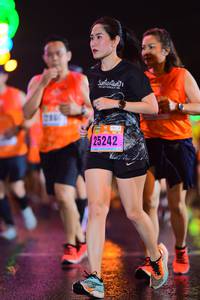 BIB: 216, 25242
                            <button type="button" onclick="openModal(16811161)" class="btn btn-primary btn-sm float-right btn-popup" data-toggle="modal" data-target=".modal-high-quality">
                        <i class="fas fa-shopping-cart"></i> Add to Cart
                    </button>
                                            <button type="button" onclick="isThisMe(16811161, true)" class="btn btn-success btn-sm float-right btn-popup btn-isme hidden" data-toggle="tooltip" data-placement="bottom" title="นี่คือรูปของคุณใช่ไหม คลิกที่นี่เพื่อเอาเข้าอัลบั้ม">
                        <i class="fas fa-plus"></i> Add to album
                    </button>
                    <button type="button" onclick="isThisMe(16811161, false)" class="btn btn-warning btn-sm float-right btn-popup btn-isnotme hidden">
                        <i class="fas fa-ban"></i> Remove from album
                    </button>