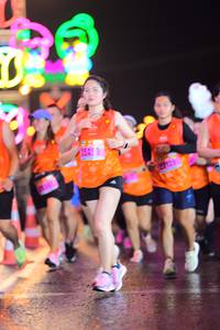 BIB: 27129
                            <button type="button" onclick="openModal(16816463)" class="btn btn-primary btn-sm float-right btn-popup" data-toggle="modal" data-target=".modal-high-quality">
                        <i class="fas fa-shopping-cart"></i> Add to Cart
                    </button>
                                            <button type="button" onclick="isThisMe(16816463, true)" class="btn btn-success btn-sm float-right btn-popup btn-isme hidden" data-toggle="tooltip" data-placement="bottom" title="นี่คือรูปของคุณใช่ไหม คลิกที่นี่เพื่อเอาเข้าอัลบั้ม">
                        <i class="fas fa-plus"></i> Add to album
                    </button>
                    <button type="button" onclick="isThisMe(16816463, false)" class="btn btn-warning btn-sm float-right btn-popup btn-isnotme hidden">
                        <i class="fas fa-ban"></i> Remove from album
                    </button>