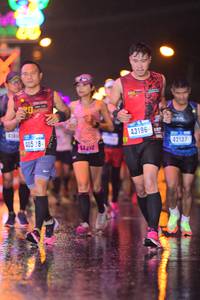 BIB: 4186, 405, 42137
                            <button type="button" onclick="openModal(16614958)" class="btn btn-primary btn-sm float-right btn-popup" data-toggle="modal" data-target=".modal-high-quality">
                        <i class="fas fa-shopping-cart"></i> Add to Cart
                    </button>
                                            <button type="button" onclick="isThisMe(16614958, true)" class="btn btn-success btn-sm float-right btn-popup btn-isme hidden" data-toggle="tooltip" data-placement="bottom" title="นี่คือรูปของคุณใช่ไหม คลิกที่นี่เพื่อเอาเข้าอัลบั้ม">
                        <i class="fas fa-plus"></i> Add to album
                    </button>
                    <button type="button" onclick="isThisMe(16614958, false)" class="btn btn-warning btn-sm float-right btn-popup btn-isnotme hidden">
                        <i class="fas fa-ban"></i> Remove from album
                    </button>