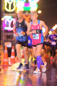 BIB: 1293, 40879
                            <button type="button" onclick="openModal(16649504)" class="btn btn-primary btn-sm float-right btn-popup" data-toggle="modal" data-target=".modal-high-quality">
                        <i class="fas fa-shopping-cart"></i> Add to Cart
                    </button>
                                            <button type="button" onclick="isThisMe(16649504, true)" class="btn btn-success btn-sm float-right btn-popup btn-isme hidden" data-toggle="tooltip" data-placement="bottom" title="นี่คือรูปของคุณใช่ไหม คลิกที่นี่เพื่อเอาเข้าอัลบั้ม">
                        <i class="fas fa-plus"></i> Add to album
                    </button>
                    <button type="button" onclick="isThisMe(16649504, false)" class="btn btn-warning btn-sm float-right btn-popup btn-isnotme hidden">
                        <i class="fas fa-ban"></i> Remove from album
                    </button>