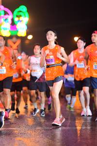 BIB: 678, 2406, 177
                            <button type="button" onclick="openModal(16818743)" class="btn btn-primary btn-sm float-right btn-popup" data-toggle="modal" data-target=".modal-high-quality">
                        <i class="fas fa-shopping-cart"></i> Add to Cart
                    </button>
                                            <button type="button" onclick="isThisMe(16818743, true)" class="btn btn-success btn-sm float-right btn-popup btn-isme hidden" data-toggle="tooltip" data-placement="bottom" title="นี่คือรูปของคุณใช่ไหม คลิกที่นี่เพื่อเอาเข้าอัลบั้ม">
                        <i class="fas fa-plus"></i> Add to album
                    </button>
                    <button type="button" onclick="isThisMe(16818743, false)" class="btn btn-warning btn-sm float-right btn-popup btn-isnotme hidden">
                        <i class="fas fa-ban"></i> Remove from album
                    </button>