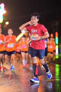 BIB: 226
                            <button type="button" onclick="openModal(16782732)" class="btn btn-primary btn-sm float-right btn-popup" data-toggle="modal" data-target=".modal-high-quality">
                        <i class="fas fa-shopping-cart"></i> Add to Cart
                    </button>
                                            <button type="button" onclick="isThisMe(16782732, true)" class="btn btn-success btn-sm float-right btn-popup btn-isme hidden" data-toggle="tooltip" data-placement="bottom" title="นี่คือรูปของคุณใช่ไหม คลิกที่นี่เพื่อเอาเข้าอัลบั้ม">
                        <i class="fas fa-plus"></i> Add to album
                    </button>
                    <button type="button" onclick="isThisMe(16782732, false)" class="btn btn-warning btn-sm float-right btn-popup btn-isnotme hidden">
                        <i class="fas fa-ban"></i> Remove from album
                    </button>