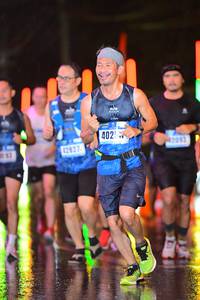 BIB: 402, 42827
                            <button type="button" onclick="openModal(16615215)" class="btn btn-primary btn-sm float-right btn-popup" data-toggle="modal" data-target=".modal-high-quality">
                        <i class="fas fa-shopping-cart"></i> Add to Cart
                    </button>
                                            <button type="button" onclick="isThisMe(16615215, true)" class="btn btn-success btn-sm float-right btn-popup btn-isme hidden" data-toggle="tooltip" data-placement="bottom" title="นี่คือรูปของคุณใช่ไหม คลิกที่นี่เพื่อเอาเข้าอัลบั้ม">
                        <i class="fas fa-plus"></i> Add to album
                    </button>
                    <button type="button" onclick="isThisMe(16615215, false)" class="btn btn-warning btn-sm float-right btn-popup btn-isnotme hidden">
                        <i class="fas fa-ban"></i> Remove from album
                    </button>