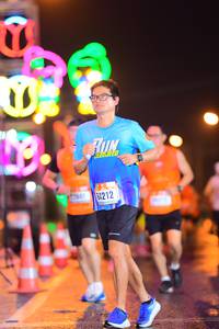 BIB: 64212
                            <button type="button" onclick="openModal(16818915)" class="btn btn-primary btn-sm float-right btn-popup" data-toggle="modal" data-target=".modal-high-quality">
                        <i class="fas fa-shopping-cart"></i> Add to Cart
                    </button>
                                            <button type="button" onclick="isThisMe(16818915, true)" class="btn btn-success btn-sm float-right btn-popup btn-isme hidden" data-toggle="tooltip" data-placement="bottom" title="นี่คือรูปของคุณใช่ไหม คลิกที่นี่เพื่อเอาเข้าอัลบั้ม">
                        <i class="fas fa-plus"></i> Add to album
                    </button>
                    <button type="button" onclick="isThisMe(16818915, false)" class="btn btn-warning btn-sm float-right btn-popup btn-isnotme hidden">
                        <i class="fas fa-ban"></i> Remove from album
                    </button>