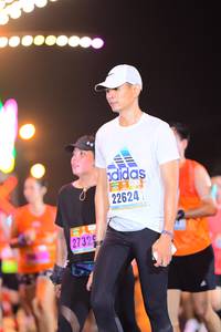 BIB: 22624, 27329
                            <button type="button" onclick="openModal(16838251)" class="btn btn-primary btn-sm float-right btn-popup" data-toggle="modal" data-target=".modal-high-quality">
                        <i class="fas fa-shopping-cart"></i> Add to Cart
                    </button>
                                            <button type="button" onclick="isThisMe(16838251, true)" class="btn btn-success btn-sm float-right btn-popup btn-isme hidden" data-toggle="tooltip" data-placement="bottom" title="นี่คือรูปของคุณใช่ไหม คลิกที่นี่เพื่อเอาเข้าอัลบั้ม">
                        <i class="fas fa-plus"></i> Add to album
                    </button>
                    <button type="button" onclick="isThisMe(16838251, false)" class="btn btn-warning btn-sm float-right btn-popup btn-isnotme hidden">
                        <i class="fas fa-ban"></i> Remove from album
                    </button>