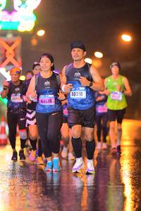 BIB: 40310, 4045, 44618
                            <button type="button" onclick="openModal(16660766)" class="btn btn-primary btn-sm float-right btn-popup" data-toggle="modal" data-target=".modal-high-quality">
                        <i class="fas fa-shopping-cart"></i> Add to Cart
                    </button>
                                            <button type="button" onclick="isThisMe(16660766, true)" class="btn btn-success btn-sm float-right btn-popup btn-isme hidden" data-toggle="tooltip" data-placement="bottom" title="นี่คือรูปของคุณใช่ไหม คลิกที่นี่เพื่อเอาเข้าอัลบั้ม">
                        <i class="fas fa-plus"></i> Add to album
                    </button>
                    <button type="button" onclick="isThisMe(16660766, false)" class="btn btn-warning btn-sm float-right btn-popup btn-isnotme hidden">
                        <i class="fas fa-ban"></i> Remove from album
                    </button>