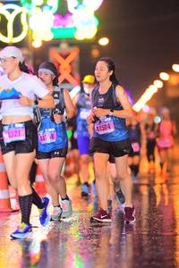 BIB: 1321, 44718, 44504
                            <button type="button" onclick="openModal(16708982)" class="btn btn-primary btn-sm float-right btn-popup" data-toggle="modal" data-target=".modal-high-quality">
                        <i class="fas fa-shopping-cart"></i> Add to Cart
                    </button>
                                            <button type="button" onclick="isThisMe(16708982, true)" class="btn btn-success btn-sm float-right btn-popup btn-isme hidden" data-toggle="tooltip" data-placement="bottom" title="นี่คือรูปของคุณใช่ไหม คลิกที่นี่เพื่อเอาเข้าอัลบั้ม">
                        <i class="fas fa-plus"></i> Add to album
                    </button>
                    <button type="button" onclick="isThisMe(16708982, false)" class="btn btn-warning btn-sm float-right btn-popup btn-isnotme hidden">
                        <i class="fas fa-ban"></i> Remove from album
                    </button>