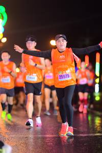 BIB: 2464, 25975, 
                            <button type="button" onclick="openModal(16820747)" class="btn btn-primary btn-sm float-right btn-popup" data-toggle="modal" data-target=".modal-high-quality">
                        <i class="fas fa-shopping-cart"></i> Add to Cart
                    </button>
                                            <button type="button" onclick="isThisMe(16820747, true)" class="btn btn-success btn-sm float-right btn-popup btn-isme hidden" data-toggle="tooltip" data-placement="bottom" title="นี่คือรูปของคุณใช่ไหม คลิกที่นี่เพื่อเอาเข้าอัลบั้ม">
                        <i class="fas fa-plus"></i> Add to album
                    </button>
                    <button type="button" onclick="isThisMe(16820747, false)" class="btn btn-warning btn-sm float-right btn-popup btn-isnotme hidden">
                        <i class="fas fa-ban"></i> Remove from album
                    </button>