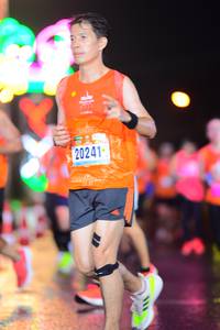 BIB: 20241
                            <button type="button" onclick="openModal(16793539)" class="btn btn-primary btn-sm float-right btn-popup" data-toggle="modal" data-target=".modal-high-quality">
                        <i class="fas fa-shopping-cart"></i> Add to Cart
                    </button>
                                            <button type="button" onclick="isThisMe(16793539, true)" class="btn btn-success btn-sm float-right btn-popup btn-isme hidden" data-toggle="tooltip" data-placement="bottom" title="นี่คือรูปของคุณใช่ไหม คลิกที่นี่เพื่อเอาเข้าอัลบั้ม">
                        <i class="fas fa-plus"></i> Add to album
                    </button>
                    <button type="button" onclick="isThisMe(16793539, false)" class="btn btn-warning btn-sm float-right btn-popup btn-isnotme hidden">
                        <i class="fas fa-ban"></i> Remove from album
                    </button>