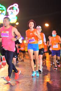 BIB: 27470, 27124, 698
                            <button type="button" onclick="openModal(16793634)" class="btn btn-primary btn-sm float-right btn-popup" data-toggle="modal" data-target=".modal-high-quality">
                        <i class="fas fa-shopping-cart"></i> Add to Cart
                    </button>
                                            <button type="button" onclick="isThisMe(16793634, true)" class="btn btn-success btn-sm float-right btn-popup btn-isme hidden" data-toggle="tooltip" data-placement="bottom" title="นี่คือรูปของคุณใช่ไหม คลิกที่นี่เพื่อเอาเข้าอัลบั้ม">
                        <i class="fas fa-plus"></i> Add to album
                    </button>
                    <button type="button" onclick="isThisMe(16793634, false)" class="btn btn-warning btn-sm float-right btn-popup btn-isnotme hidden">
                        <i class="fas fa-ban"></i> Remove from album
                    </button>