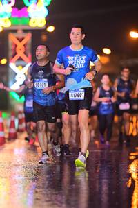 BIB: 2021, 41760
                            <button type="button" onclick="openModal(16652963)" class="btn btn-primary btn-sm float-right btn-popup" data-toggle="modal" data-target=".modal-high-quality">
                        <i class="fas fa-shopping-cart"></i> Add to Cart
                    </button>
                                            <button type="button" onclick="isThisMe(16652963, true)" class="btn btn-success btn-sm float-right btn-popup btn-isme hidden" data-toggle="tooltip" data-placement="bottom" title="นี่คือรูปของคุณใช่ไหม คลิกที่นี่เพื่อเอาเข้าอัลบั้ม">
                        <i class="fas fa-plus"></i> Add to album
                    </button>
                    <button type="button" onclick="isThisMe(16652963, false)" class="btn btn-warning btn-sm float-right btn-popup btn-isnotme hidden">
                        <i class="fas fa-ban"></i> Remove from album
                    </button>