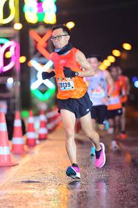 BIB: 20139
                            <button type="button" onclick="openModal(16747192)" class="btn btn-primary btn-sm float-right btn-popup" data-toggle="modal" data-target=".modal-high-quality">
                        <i class="fas fa-shopping-cart"></i> Add to Cart
                    </button>
                                            <button type="button" onclick="isThisMe(16747192, true)" class="btn btn-success btn-sm float-right btn-popup btn-isme hidden" data-toggle="tooltip" data-placement="bottom" title="นี่คือรูปของคุณใช่ไหม คลิกที่นี่เพื่อเอาเข้าอัลบั้ม">
                        <i class="fas fa-plus"></i> Add to album
                    </button>
                    <button type="button" onclick="isThisMe(16747192, false)" class="btn btn-warning btn-sm float-right btn-popup btn-isnotme hidden">
                        <i class="fas fa-ban"></i> Remove from album
                    </button>