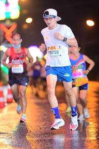 BIB: 20750, 23425, 
                            <button type="button" onclick="openModal(16750545)" class="btn btn-primary btn-sm float-right btn-popup" data-toggle="modal" data-target=".modal-high-quality">
                        <i class="fas fa-shopping-cart"></i> Add to Cart
                    </button>
                                            <button type="button" onclick="isThisMe(16750545, true)" class="btn btn-success btn-sm float-right btn-popup btn-isme hidden" data-toggle="tooltip" data-placement="bottom" title="นี่คือรูปของคุณใช่ไหม คลิกที่นี่เพื่อเอาเข้าอัลบั้ม">
                        <i class="fas fa-plus"></i> Add to album
                    </button>
                    <button type="button" onclick="isThisMe(16750545, false)" class="btn btn-warning btn-sm float-right btn-popup btn-isnotme hidden">
                        <i class="fas fa-ban"></i> Remove from album
                    </button>