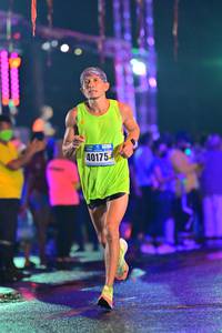 BIB: 40175
                            <button type="button" onclick="openModal(16556095)" class="btn btn-primary btn-sm float-right btn-popup" data-toggle="modal" data-target=".modal-high-quality">
                        <i class="fas fa-shopping-cart"></i> Add to Cart
                    </button>
                                            <button type="button" onclick="isThisMe(16556095, true)" class="btn btn-success btn-sm float-right btn-popup btn-isme hidden" data-toggle="tooltip" data-placement="bottom" title="นี่คือรูปของคุณใช่ไหม คลิกที่นี่เพื่อเอาเข้าอัลบั้ม">
                        <i class="fas fa-plus"></i> Add to album
                    </button>
                    <button type="button" onclick="isThisMe(16556095, false)" class="btn btn-warning btn-sm float-right btn-popup btn-isnotme hidden">
                        <i class="fas fa-ban"></i> Remove from album
                    </button>