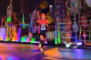 BIB: 40410
                            <button type="button" onclick="openModal(16554167)" class="btn btn-primary btn-sm float-right btn-popup" data-toggle="modal" data-target=".modal-high-quality">
                        <i class="fas fa-shopping-cart"></i> Add to Cart
                    </button>
                                            <button type="button" onclick="isThisMe(16554167, true)" class="btn btn-success btn-sm float-right btn-popup btn-isme hidden" data-toggle="tooltip" data-placement="bottom" title="นี่คือรูปของคุณใช่ไหม คลิกที่นี่เพื่อเอาเข้าอัลบั้ม">
                        <i class="fas fa-plus"></i> Add to album
                    </button>
                    <button type="button" onclick="isThisMe(16554167, false)" class="btn btn-warning btn-sm float-right btn-popup btn-isnotme hidden">
                        <i class="fas fa-ban"></i> Remove from album
                    </button>