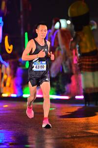 BIB: 43190
                            <button type="button" onclick="openModal(16559333)" class="btn btn-primary btn-sm float-right btn-popup" data-toggle="modal" data-target=".modal-high-quality">
                        <i class="fas fa-shopping-cart"></i> Add to Cart
                    </button>
                                            <button type="button" onclick="isThisMe(16559333, true)" class="btn btn-success btn-sm float-right btn-popup btn-isme hidden" data-toggle="tooltip" data-placement="bottom" title="นี่คือรูปของคุณใช่ไหม คลิกที่นี่เพื่อเอาเข้าอัลบั้ม">
                        <i class="fas fa-plus"></i> Add to album
                    </button>
                    <button type="button" onclick="isThisMe(16559333, false)" class="btn btn-warning btn-sm float-right btn-popup btn-isnotme hidden">
                        <i class="fas fa-ban"></i> Remove from album
                    </button>