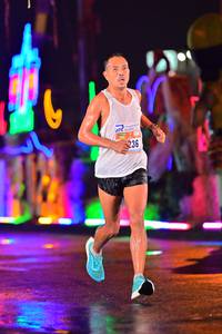 BIB: 236
                            <button type="button" onclick="openModal(16561452)" class="btn btn-primary btn-sm float-right btn-popup" data-toggle="modal" data-target=".modal-high-quality">
                        <i class="fas fa-shopping-cart"></i> Add to Cart
                    </button>
                                            <button type="button" onclick="isThisMe(16561452, true)" class="btn btn-success btn-sm float-right btn-popup btn-isme hidden" data-toggle="tooltip" data-placement="bottom" title="นี่คือรูปของคุณใช่ไหม คลิกที่นี่เพื่อเอาเข้าอัลบั้ม">
                        <i class="fas fa-plus"></i> Add to album
                    </button>
                    <button type="button" onclick="isThisMe(16561452, false)" class="btn btn-warning btn-sm float-right btn-popup btn-isnotme hidden">
                        <i class="fas fa-ban"></i> Remove from album
                    </button>