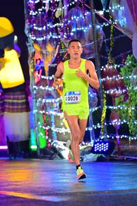 BIB: 40028
                            <button type="button" onclick="openModal(16554958)" class="btn btn-primary btn-sm float-right btn-popup" data-toggle="modal" data-target=".modal-high-quality">
                        <i class="fas fa-shopping-cart"></i> Add to Cart
                    </button>
                                            <button type="button" onclick="isThisMe(16554958, true)" class="btn btn-success btn-sm float-right btn-popup btn-isme hidden" data-toggle="tooltip" data-placement="bottom" title="นี่คือรูปของคุณใช่ไหม คลิกที่นี่เพื่อเอาเข้าอัลบั้ม">
                        <i class="fas fa-plus"></i> Add to album
                    </button>
                    <button type="button" onclick="isThisMe(16554958, false)" class="btn btn-warning btn-sm float-right btn-popup btn-isnotme hidden">
                        <i class="fas fa-ban"></i> Remove from album
                    </button>