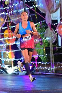 BIB: 20020
                            <button type="button" onclick="openModal(16558155)" class="btn btn-primary btn-sm float-right btn-popup" data-toggle="modal" data-target=".modal-high-quality">
                        <i class="fas fa-shopping-cart"></i> Add to Cart
                    </button>
                                            <button type="button" onclick="isThisMe(16558155, true)" class="btn btn-success btn-sm float-right btn-popup btn-isme hidden" data-toggle="tooltip" data-placement="bottom" title="นี่คือรูปของคุณใช่ไหม คลิกที่นี่เพื่อเอาเข้าอัลบั้ม">
                        <i class="fas fa-plus"></i> Add to album
                    </button>
                    <button type="button" onclick="isThisMe(16558155, false)" class="btn btn-warning btn-sm float-right btn-popup btn-isnotme hidden">
                        <i class="fas fa-ban"></i> Remove from album
                    </button>