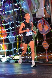 BIB: 40111
                            <button type="button" onclick="openModal(16555380)" class="btn btn-primary btn-sm float-right btn-popup" data-toggle="modal" data-target=".modal-high-quality">
                        <i class="fas fa-shopping-cart"></i> Add to Cart
                    </button>
                                            <button type="button" onclick="isThisMe(16555380, true)" class="btn btn-success btn-sm float-right btn-popup btn-isme hidden" data-toggle="tooltip" data-placement="bottom" title="นี่คือรูปของคุณใช่ไหม คลิกที่นี่เพื่อเอาเข้าอัลบั้ม">
                        <i class="fas fa-plus"></i> Add to album
                    </button>
                    <button type="button" onclick="isThisMe(16555380, false)" class="btn btn-warning btn-sm float-right btn-popup btn-isnotme hidden">
                        <i class="fas fa-ban"></i> Remove from album
                    </button>