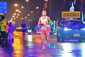 BIB: 41096, 294
                            <button type="button" onclick="openModal(16554481)" class="btn btn-primary btn-sm float-right btn-popup" data-toggle="modal" data-target=".modal-high-quality">
                        <i class="fas fa-shopping-cart"></i> Add to Cart
                    </button>
                                            <button type="button" onclick="isThisMe(16554481, true)" class="btn btn-success btn-sm float-right btn-popup btn-isme hidden" data-toggle="tooltip" data-placement="bottom" title="นี่คือรูปของคุณใช่ไหม คลิกที่นี่เพื่อเอาเข้าอัลบั้ม">
                        <i class="fas fa-plus"></i> Add to album
                    </button>
                    <button type="button" onclick="isThisMe(16554481, false)" class="btn btn-warning btn-sm float-right btn-popup btn-isnotme hidden">
                        <i class="fas fa-ban"></i> Remove from album
                    </button>