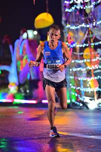 BIB: 4009
                            <button type="button" onclick="openModal(16560435)" class="btn btn-primary btn-sm float-right btn-popup" data-toggle="modal" data-target=".modal-high-quality">
                        <i class="fas fa-shopping-cart"></i> Add to Cart
                    </button>
                                            <button type="button" onclick="isThisMe(16560435, true)" class="btn btn-success btn-sm float-right btn-popup btn-isme hidden" data-toggle="tooltip" data-placement="bottom" title="นี่คือรูปของคุณใช่ไหม คลิกที่นี่เพื่อเอาเข้าอัลบั้ม">
                        <i class="fas fa-plus"></i> Add to album
                    </button>
                    <button type="button" onclick="isThisMe(16560435, false)" class="btn btn-warning btn-sm float-right btn-popup btn-isnotme hidden">
                        <i class="fas fa-ban"></i> Remove from album
                    </button>