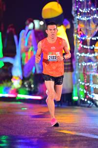 BIB: 2122
                            <button type="button" onclick="openModal(16559074)" class="btn btn-primary btn-sm float-right btn-popup" data-toggle="modal" data-target=".modal-high-quality">
                        <i class="fas fa-shopping-cart"></i> Add to Cart
                    </button>
                                            <button type="button" onclick="isThisMe(16559074, true)" class="btn btn-success btn-sm float-right btn-popup btn-isme hidden" data-toggle="tooltip" data-placement="bottom" title="นี่คือรูปของคุณใช่ไหม คลิกที่นี่เพื่อเอาเข้าอัลบั้ม">
                        <i class="fas fa-plus"></i> Add to album
                    </button>
                    <button type="button" onclick="isThisMe(16559074, false)" class="btn btn-warning btn-sm float-right btn-popup btn-isnotme hidden">
                        <i class="fas fa-ban"></i> Remove from album
                    </button>