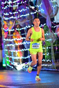 BIB: 40028
                            <button type="button" onclick="openModal(16555078)" class="btn btn-primary btn-sm float-right btn-popup" data-toggle="modal" data-target=".modal-high-quality">
                        <i class="fas fa-shopping-cart"></i> Add to Cart
                    </button>
                                            <button type="button" onclick="isThisMe(16555078, true)" class="btn btn-success btn-sm float-right btn-popup btn-isme hidden" data-toggle="tooltip" data-placement="bottom" title="นี่คือรูปของคุณใช่ไหม คลิกที่นี่เพื่อเอาเข้าอัลบั้ม">
                        <i class="fas fa-plus"></i> Add to album
                    </button>
                    <button type="button" onclick="isThisMe(16555078, false)" class="btn btn-warning btn-sm float-right btn-popup btn-isnotme hidden">
                        <i class="fas fa-ban"></i> Remove from album
                    </button>