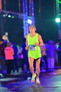 BIB: 40175
                            <button type="button" onclick="openModal(16555996)" class="btn btn-primary btn-sm float-right btn-popup" data-toggle="modal" data-target=".modal-high-quality">
                        <i class="fas fa-shopping-cart"></i> Add to Cart
                    </button>
                                            <button type="button" onclick="isThisMe(16555996, true)" class="btn btn-success btn-sm float-right btn-popup btn-isme hidden" data-toggle="tooltip" data-placement="bottom" title="นี่คือรูปของคุณใช่ไหม คลิกที่นี่เพื่อเอาเข้าอัลบั้ม">
                        <i class="fas fa-plus"></i> Add to album
                    </button>
                    <button type="button" onclick="isThisMe(16555996, false)" class="btn btn-warning btn-sm float-right btn-popup btn-isnotme hidden">
                        <i class="fas fa-ban"></i> Remove from album
                    </button>