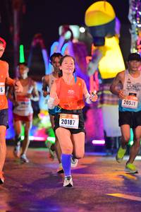 BIB: 20531, 20187
                            <button type="button" onclick="openModal(16642843)" class="btn btn-primary btn-sm float-right btn-popup" data-toggle="modal" data-target=".modal-high-quality">
                        <i class="fas fa-shopping-cart"></i> Add to Cart
                    </button>
                                            <button type="button" onclick="isThisMe(16642843, true)" class="btn btn-success btn-sm float-right btn-popup btn-isme hidden" data-toggle="tooltip" data-placement="bottom" title="นี่คือรูปของคุณใช่ไหม คลิกที่นี่เพื่อเอาเข้าอัลบั้ม">
                        <i class="fas fa-plus"></i> Add to album
                    </button>
                    <button type="button" onclick="isThisMe(16642843, false)" class="btn btn-warning btn-sm float-right btn-popup btn-isnotme hidden">
                        <i class="fas fa-ban"></i> Remove from album
                    </button>