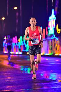 BIB: 40881
                            <button type="button" onclick="openModal(16594189)" class="btn btn-primary btn-sm float-right btn-popup" data-toggle="modal" data-target=".modal-high-quality">
                        <i class="fas fa-shopping-cart"></i> Add to Cart
                    </button>
                                            <button type="button" onclick="isThisMe(16594189, true)" class="btn btn-success btn-sm float-right btn-popup btn-isme hidden" data-toggle="tooltip" data-placement="bottom" title="นี่คือรูปของคุณใช่ไหม คลิกที่นี่เพื่อเอาเข้าอัลบั้ม">
                        <i class="fas fa-plus"></i> Add to album
                    </button>
                    <button type="button" onclick="isThisMe(16594189, false)" class="btn btn-warning btn-sm float-right btn-popup btn-isnotme hidden">
                        <i class="fas fa-ban"></i> Remove from album
                    </button>