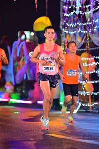 BIB: 20890, 40023
                            <button type="button" onclick="openModal(16618238)" class="btn btn-primary btn-sm float-right btn-popup" data-toggle="modal" data-target=".modal-high-quality">
                        <i class="fas fa-shopping-cart"></i> Add to Cart
                    </button>
                                            <button type="button" onclick="isThisMe(16618238, true)" class="btn btn-success btn-sm float-right btn-popup btn-isme hidden" data-toggle="tooltip" data-placement="bottom" title="นี่คือรูปของคุณใช่ไหม คลิกที่นี่เพื่อเอาเข้าอัลบั้ม">
                        <i class="fas fa-plus"></i> Add to album
                    </button>
                    <button type="button" onclick="isThisMe(16618238, false)" class="btn btn-warning btn-sm float-right btn-popup btn-isnotme hidden">
                        <i class="fas fa-ban"></i> Remove from album
                    </button>