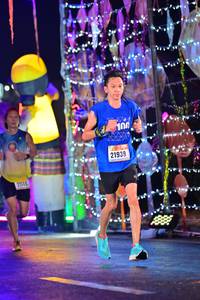 BIB: 100, 21939, 21145
                            <button type="button" onclick="openModal(16635507)" class="btn btn-primary btn-sm float-right btn-popup" data-toggle="modal" data-target=".modal-high-quality">
                        <i class="fas fa-shopping-cart"></i> Add to Cart
                    </button>
                                            <button type="button" onclick="isThisMe(16635507, true)" class="btn btn-success btn-sm float-right btn-popup btn-isme hidden" data-toggle="tooltip" data-placement="bottom" title="นี่คือรูปของคุณใช่ไหม คลิกที่นี่เพื่อเอาเข้าอัลบั้ม">
                        <i class="fas fa-plus"></i> Add to album
                    </button>
                    <button type="button" onclick="isThisMe(16635507, false)" class="btn btn-warning btn-sm float-right btn-popup btn-isnotme hidden">
                        <i class="fas fa-ban"></i> Remove from album
                    </button>